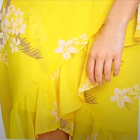 ** a•n•d e a w y Summer Floral Print Skirt Yellow - Picture 2 of 8